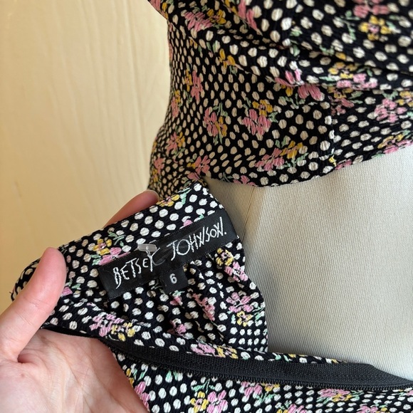Vintage Betsey Johnson Floral Polka Dot Tie Back Apron Style Sun Dress Y2K - Picture 3 of 12